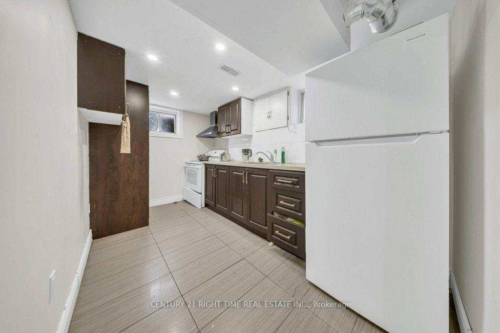 Photo 27 of 441 West 5th Street, Hamilton, Bonnington — HOMEH