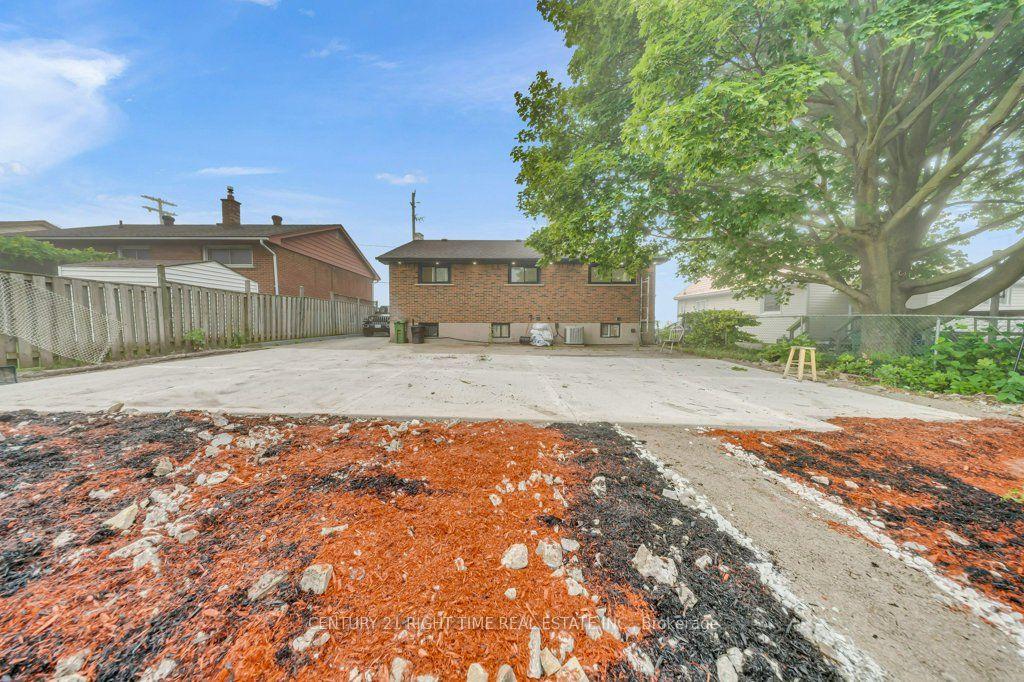Photo 36 of 441 West 5th Street, Hamilton, Bonnington — HOMEH