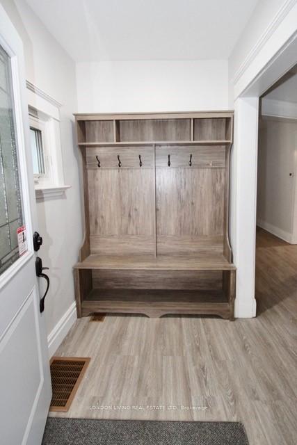 Photo 3 of 429 Burbrook Place, London, East G — HOMEH