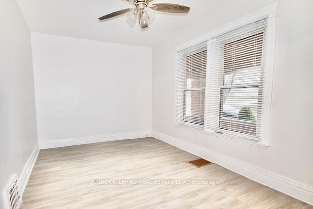 Photo 5 of 429 Burbrook Place, London, East G — HOMEH