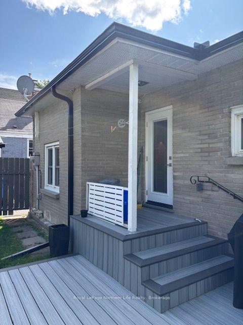 Photo 9 of 808 Queen Street, North Bay, Ferris — HOMEH