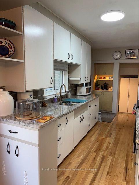 Photo 22 of 808 Queen Street, North Bay, Ferris — HOMEH
