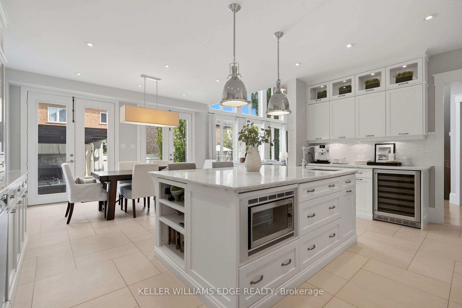 Photo 14 of 3202 Saltaire Crescent, Oakville, Bronte Creek — HOMEH