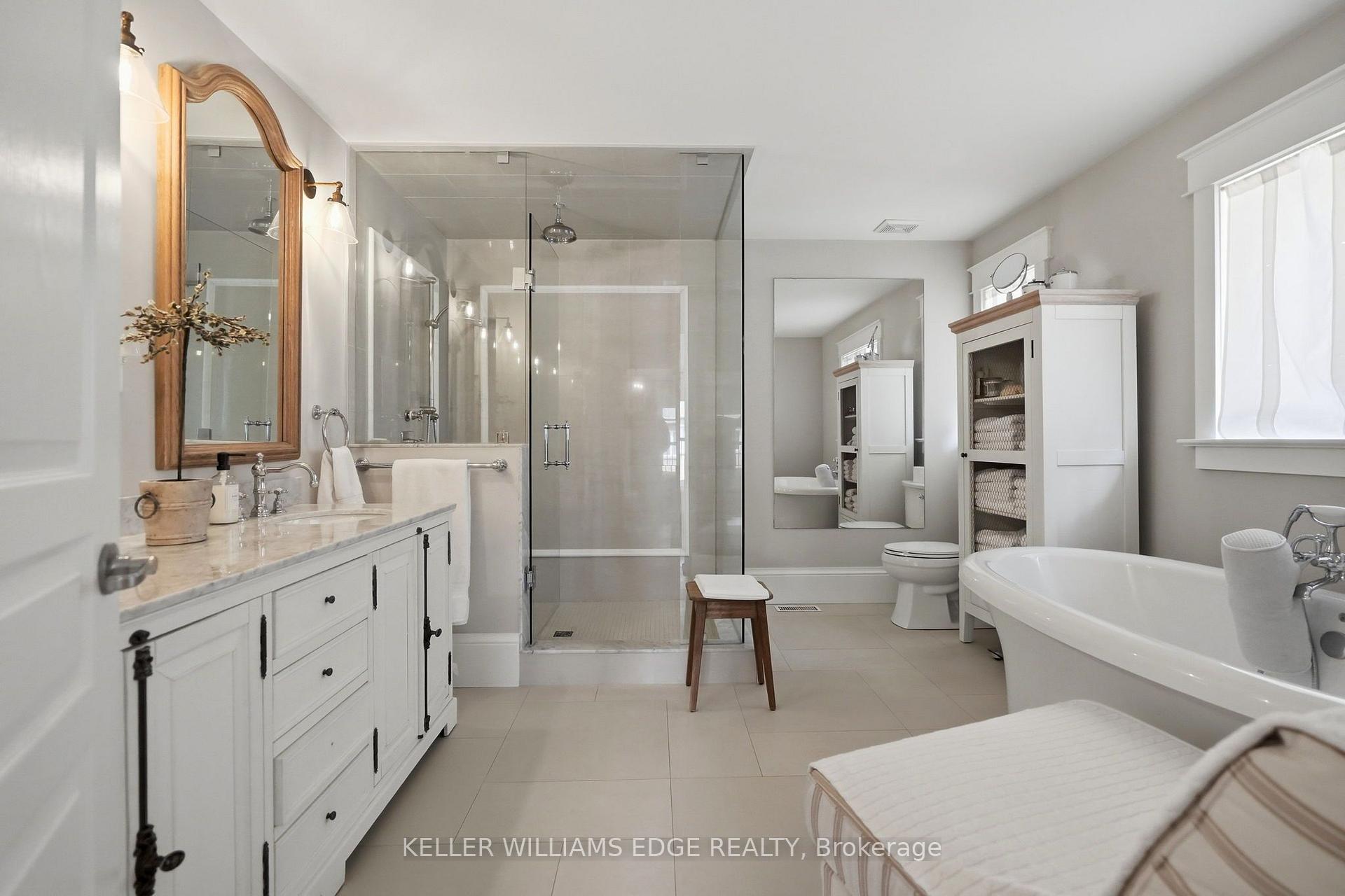 Photo 22 of 3202 Saltaire Crescent, Oakville, Bronte Creek — HOMEH