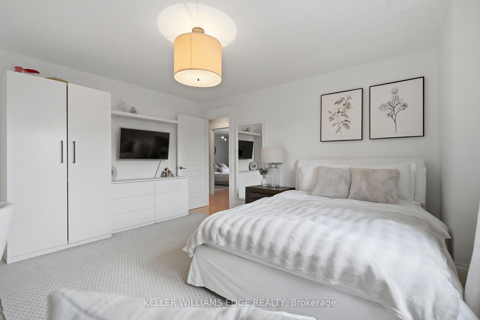 Photo 38 of 3202 Saltaire Crescent, Oakville, Bronte Creek — HOMEH