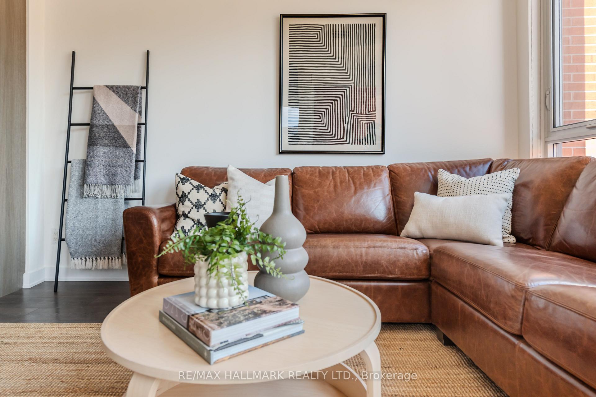 Photo 2 of 126 St David Street, Toronto, Regent Park — HOMEH