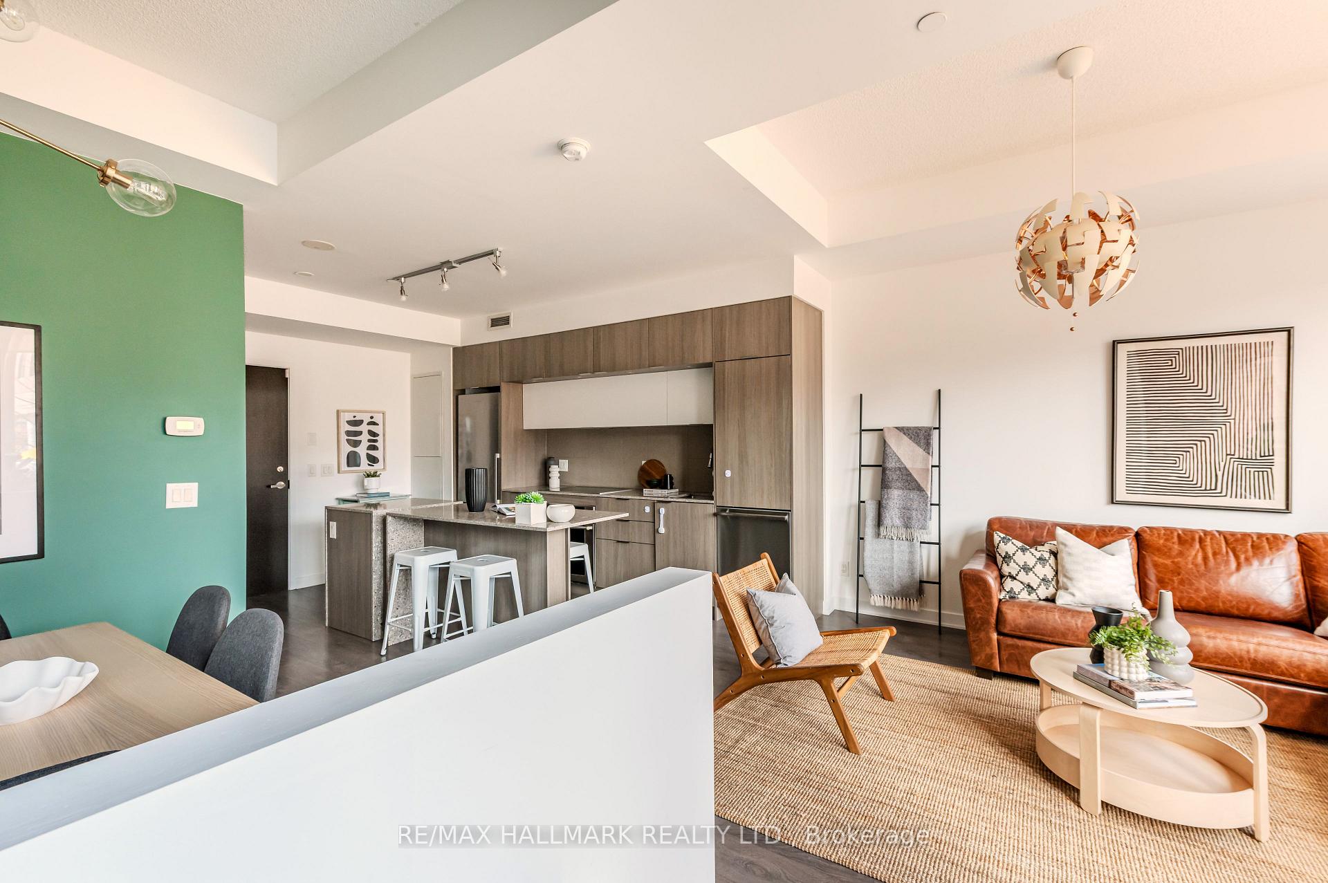 Photo 4 of 126 St David Street, Toronto, Regent Park — HOMEH