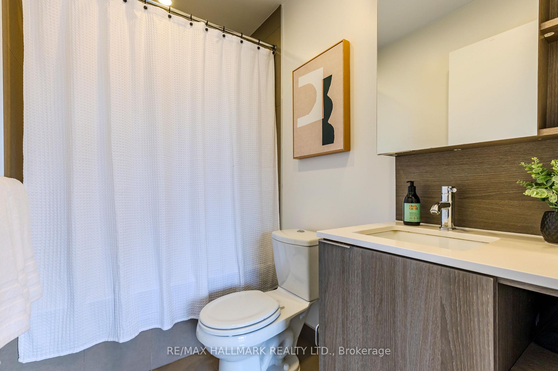 Photo 24 of 126 St David Street, Toronto, Regent Park — HOMEH