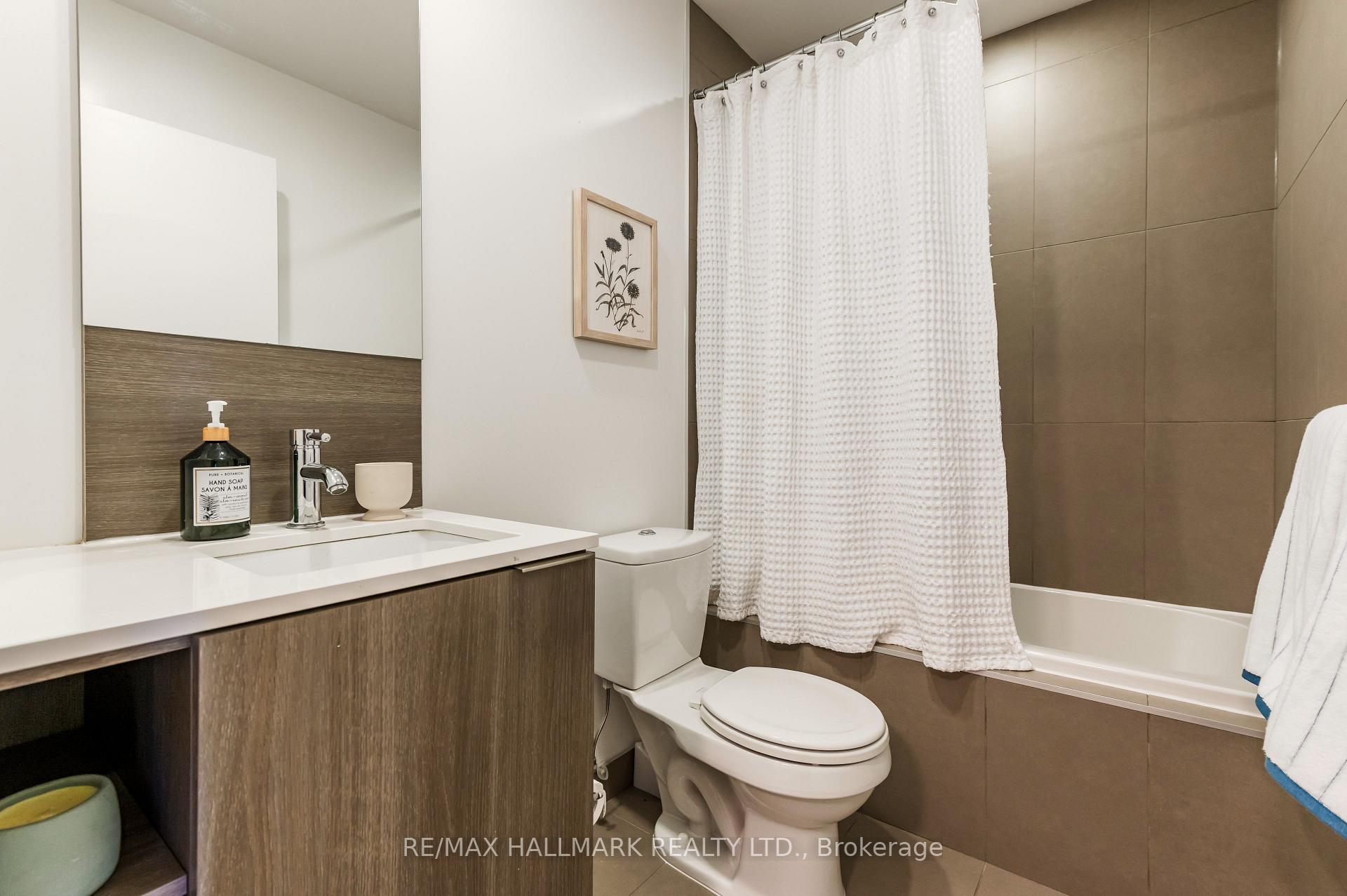 Photo 31 of 126 St David Street, Toronto, Regent Park — HOMEH