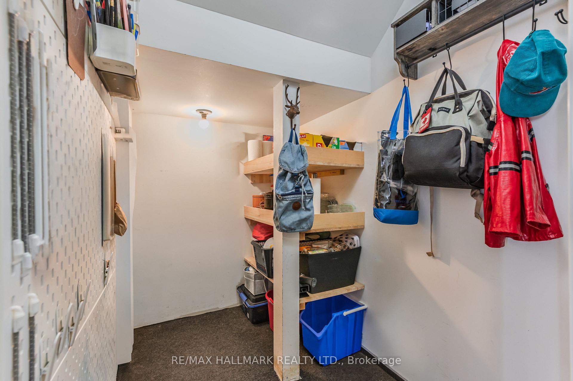 Photo 33 of 126 St David Street, Toronto, Regent Park — HOMEH