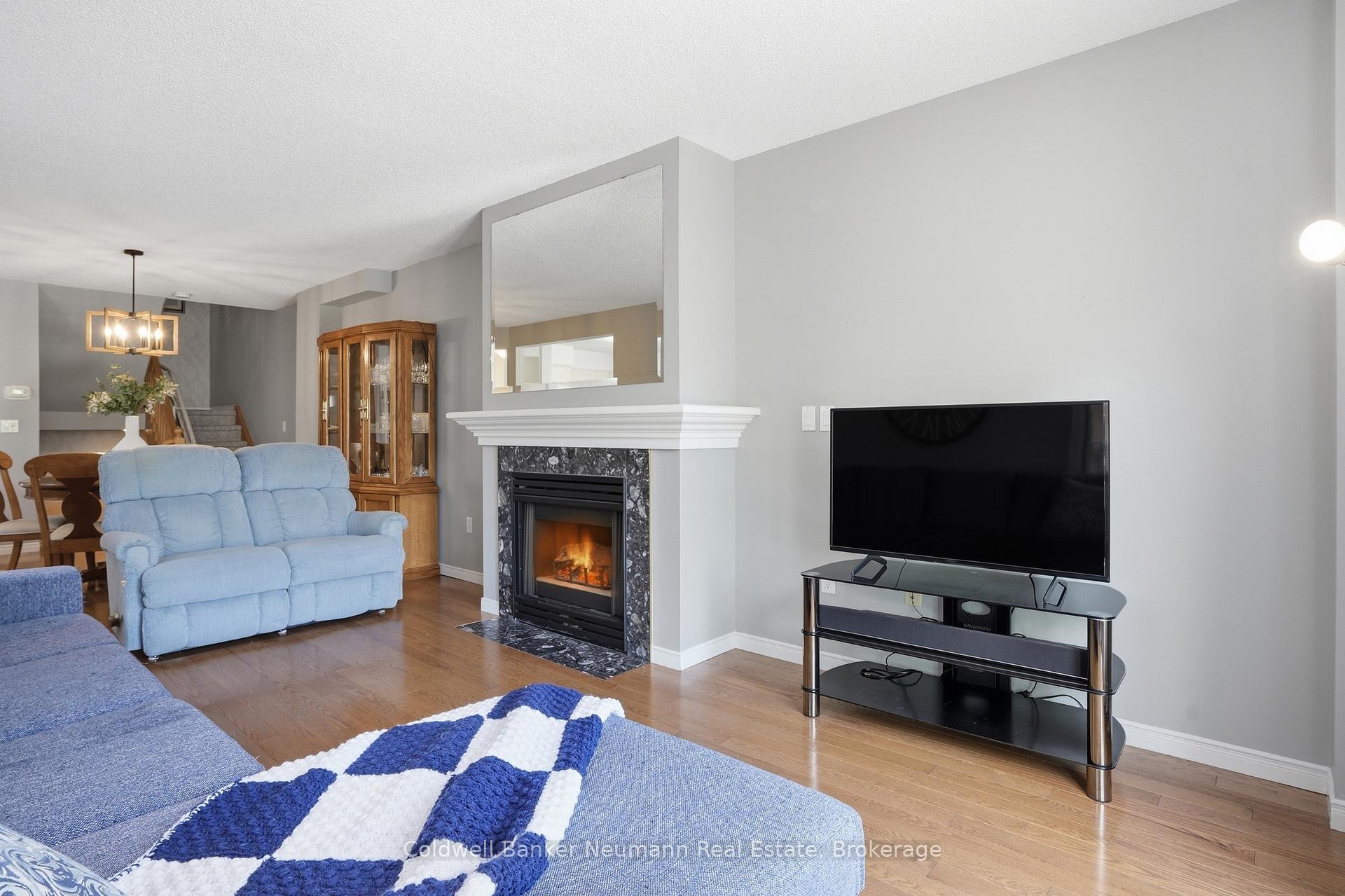 Photo 7 of Unit 49, 941 Gordon Street, Guelph, Kortright West — HOMEH