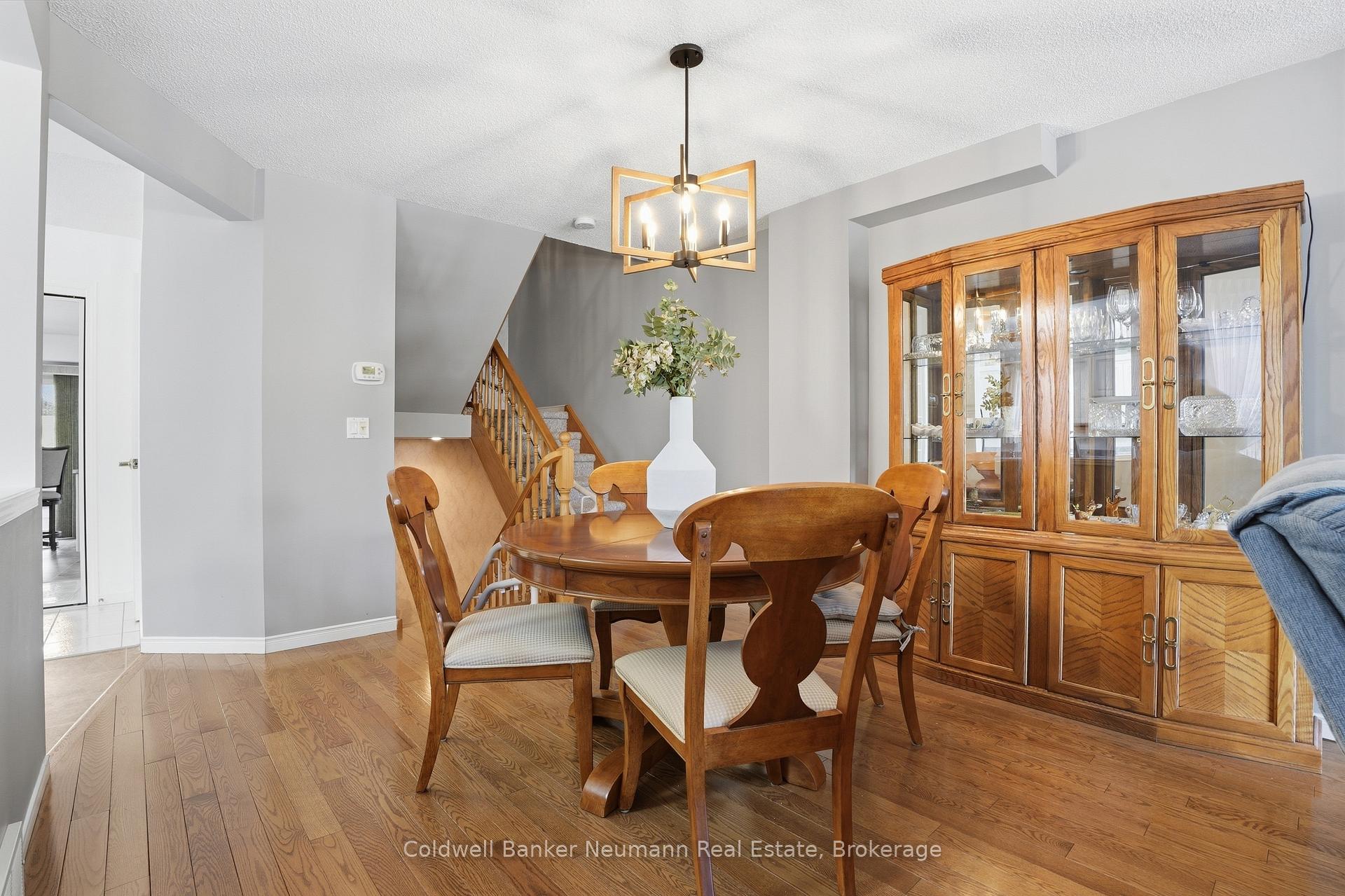 Photo 9 of Unit 49, 941 Gordon Street, Guelph, Kortright West — HOMEH