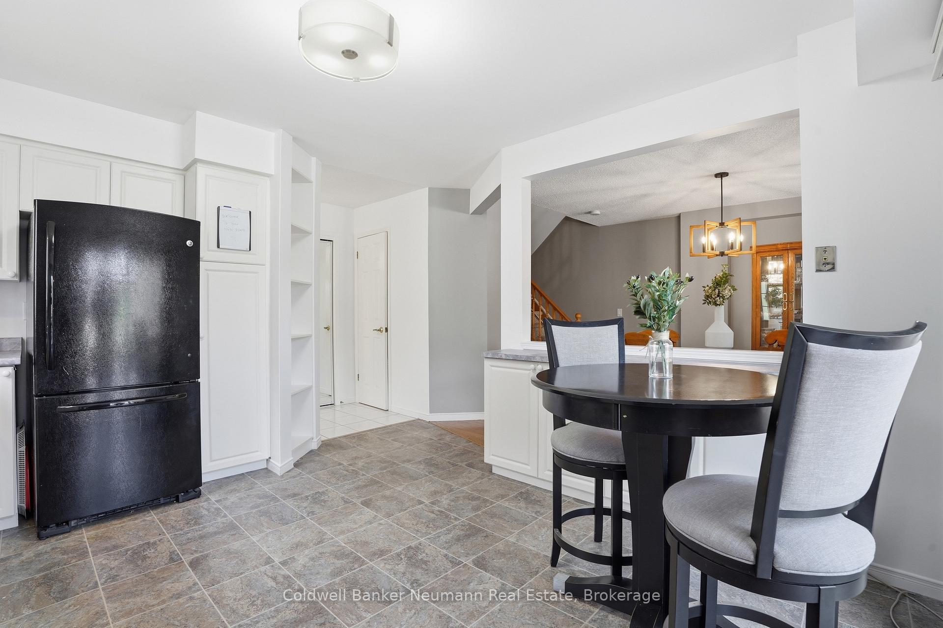 Photo 12 of Unit 49, 941 Gordon Street, Guelph, Kortright West — HOMEH
