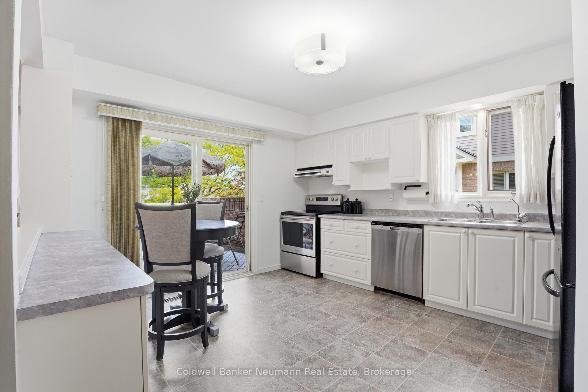 Photo 14 of Unit 49, 941 Gordon Street, Guelph, Kortright West — HOMEH