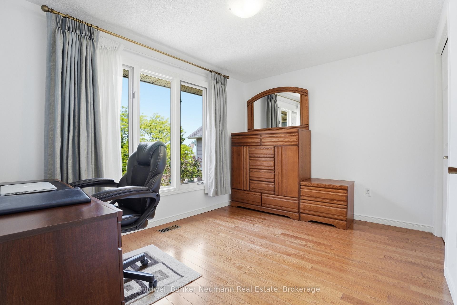 Photo 25 of Unit 49, 941 Gordon Street, Guelph, Kortright West — HOMEH