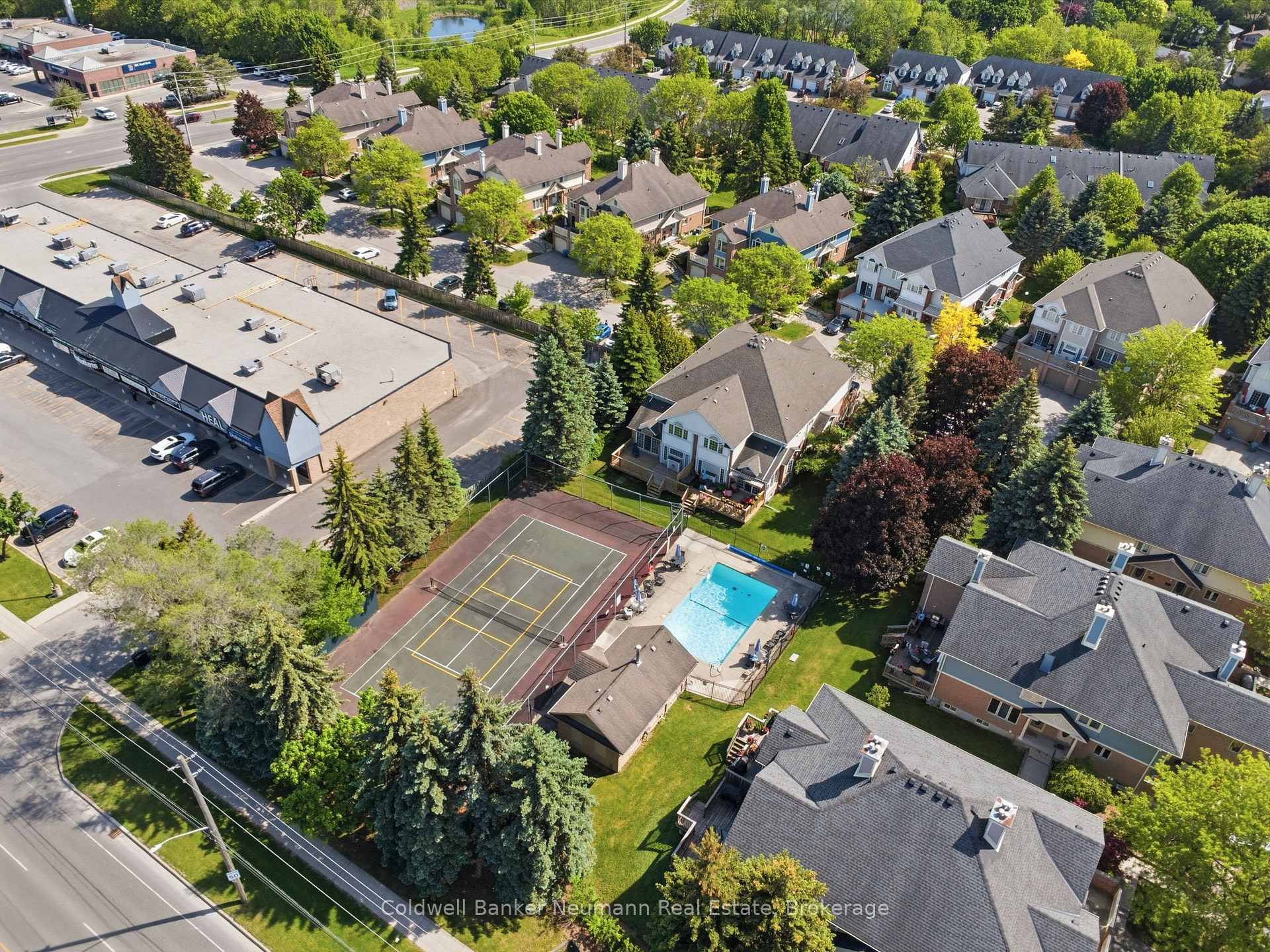 Photo 40 of Unit 49, 941 Gordon Street, Guelph, Kortright West — HOMEH