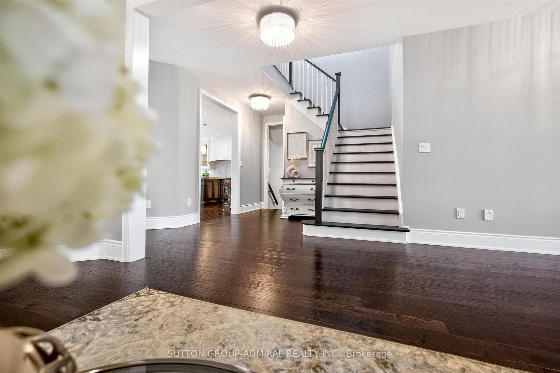 Photo 28 of 10 Thomas Noble Court, King, Nobleton — HOMEH