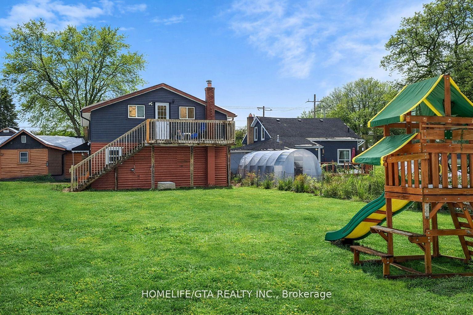 Photo 2 of 31474 Lakeridge Road, Georgina, Pefferlaw — HOMEH