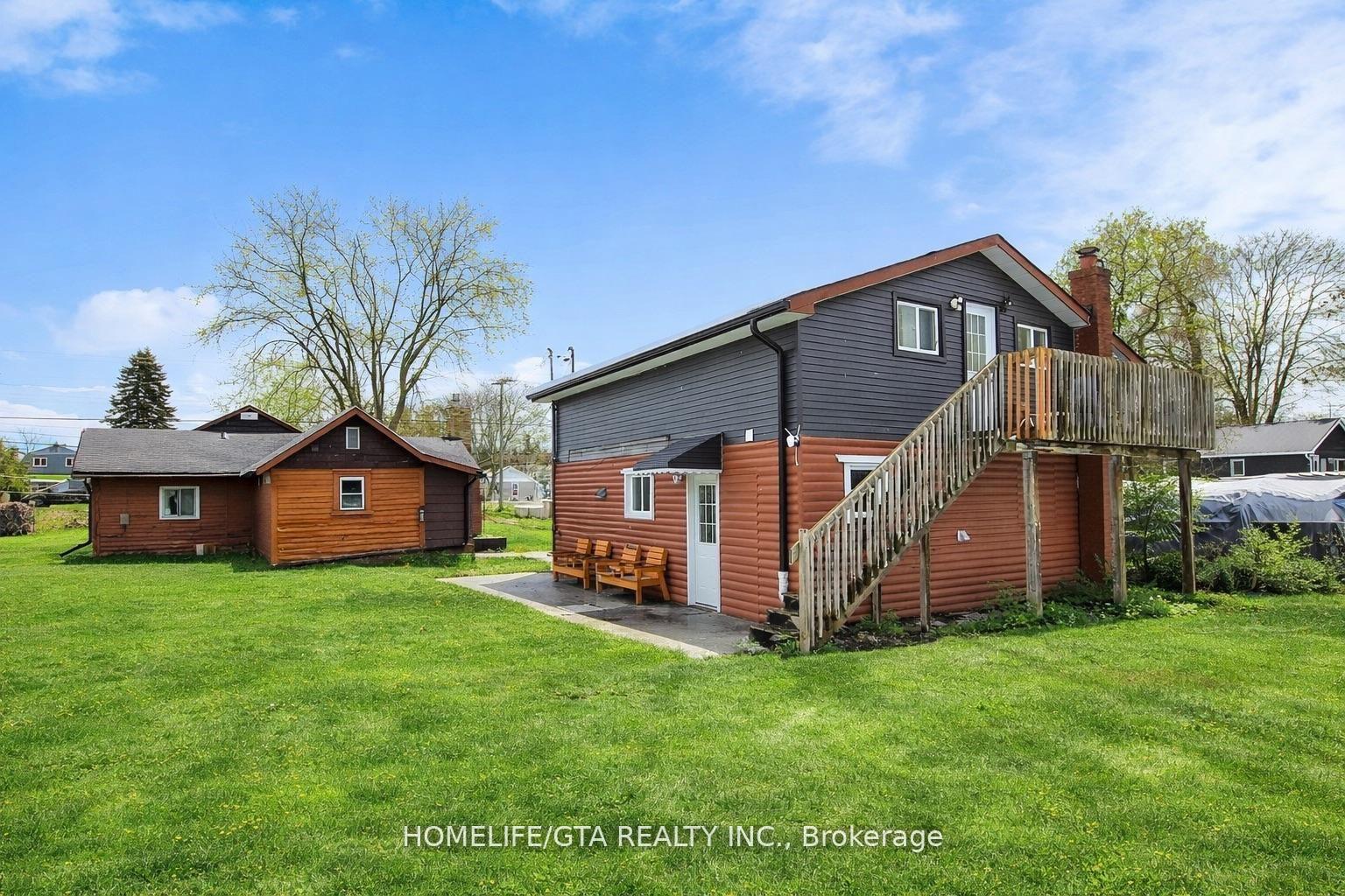 Photo 3 of 31474 Lakeridge Road, Georgina, Pefferlaw — HOMEH
