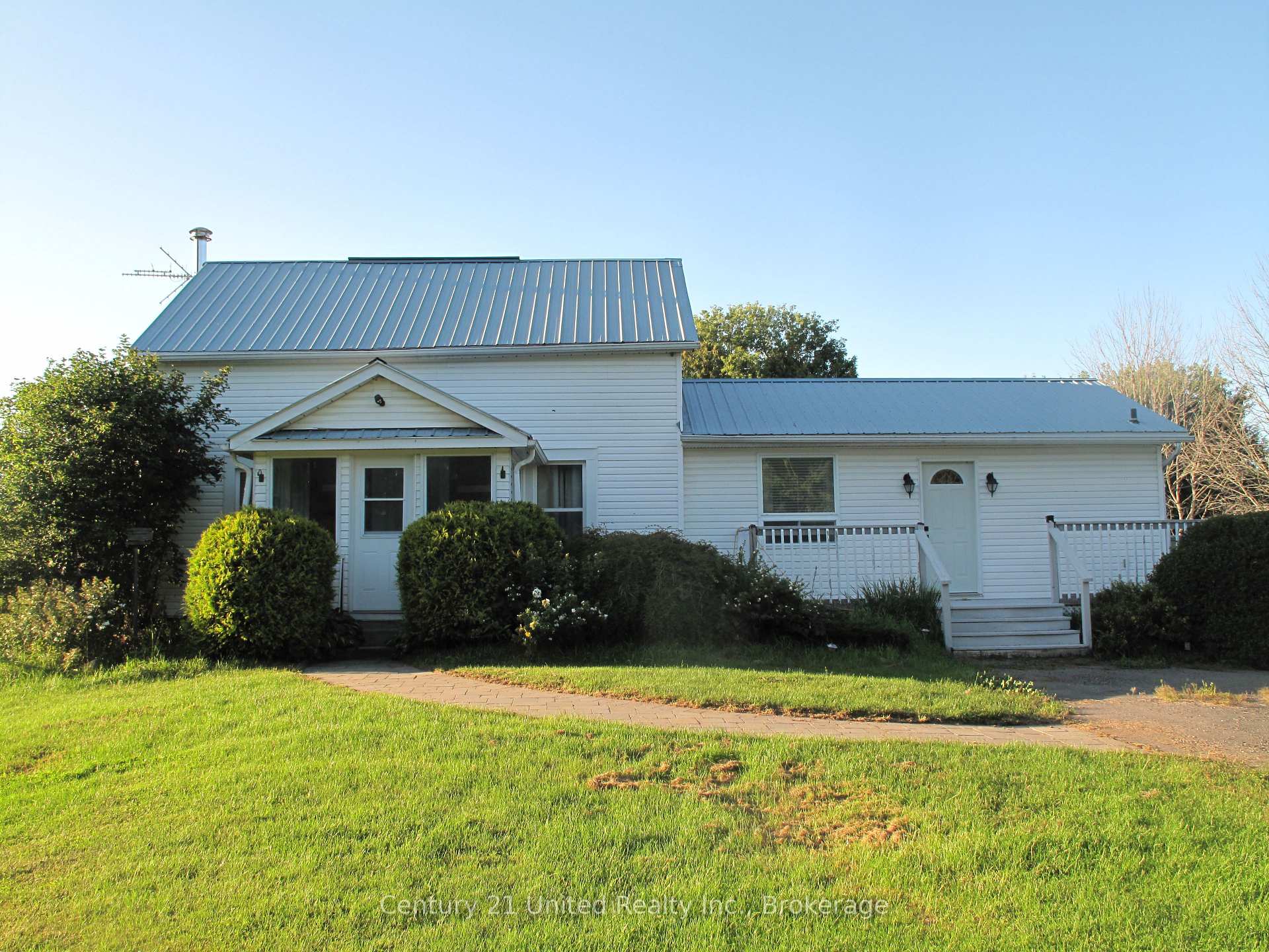 Photo of 528 Concession Rd 6 E