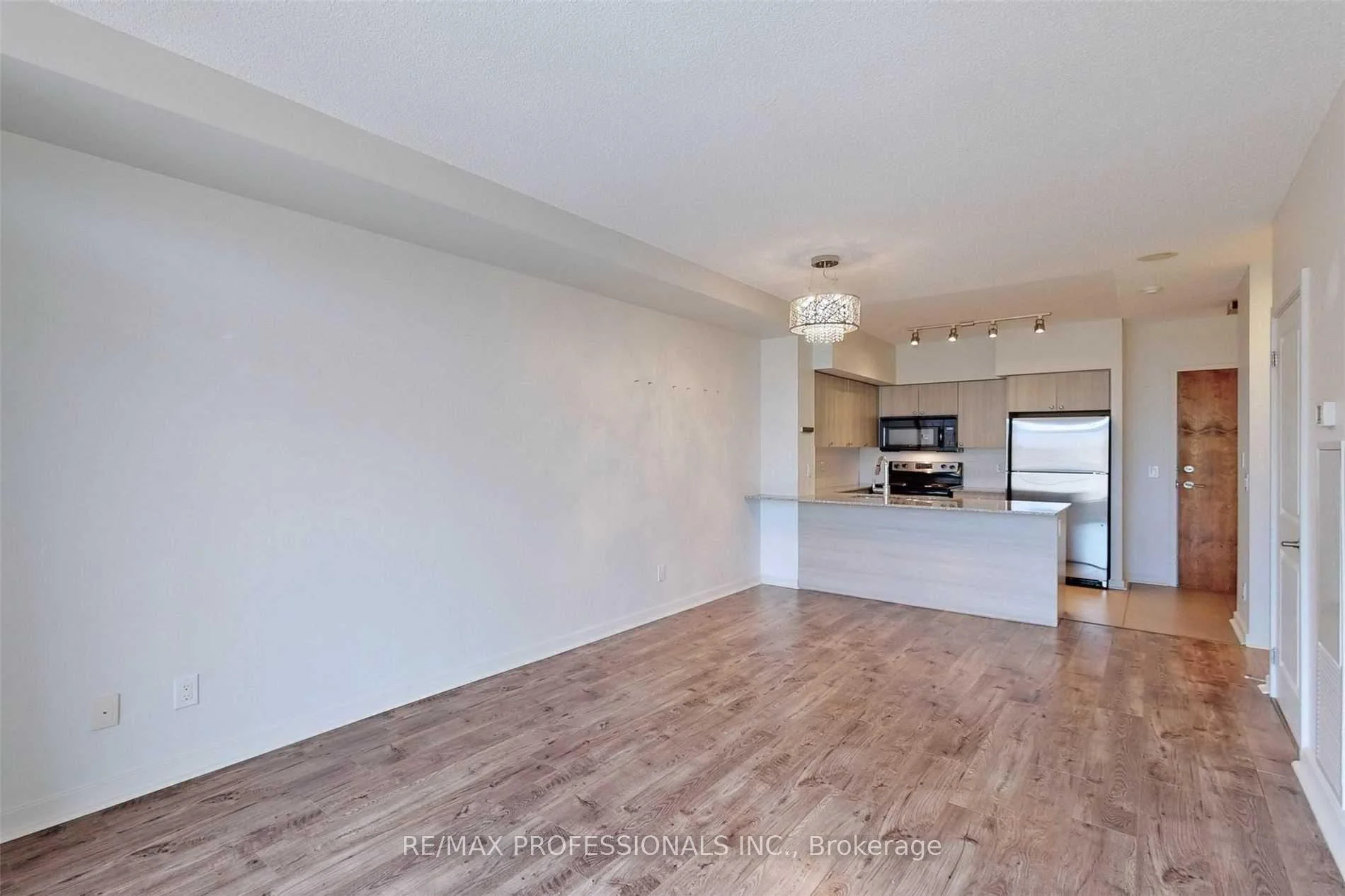 Photo 24 of Unit 313, 1235 Bayly Street, Pickering, Bay Ridges — HOMEH