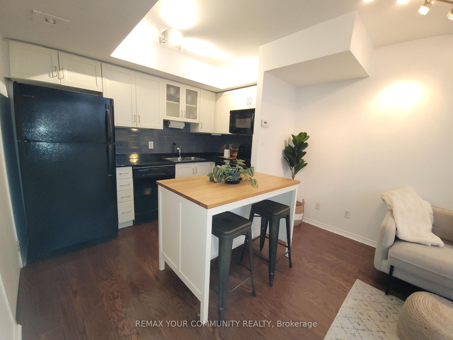 Photo 13 of Unit 732, 42 Western Battery Road, Toronto, Niagara — HOMEH