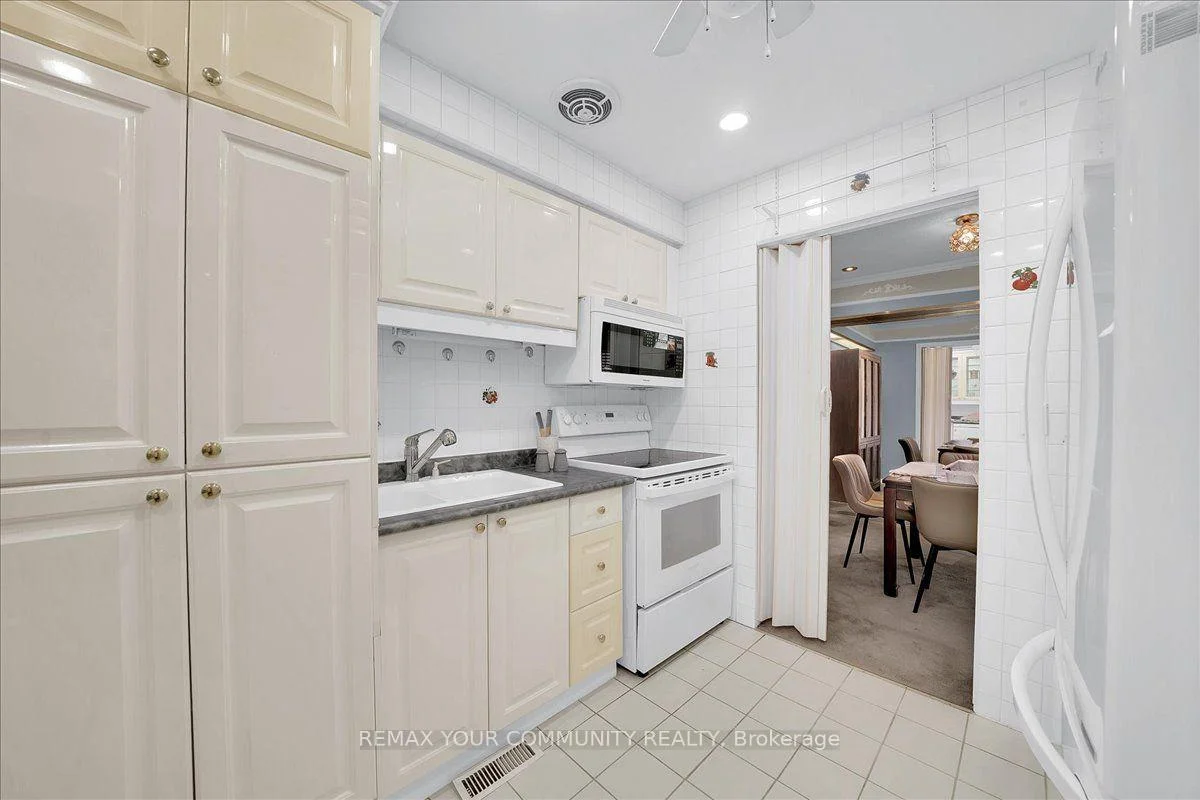 Photo 39 of Unit 732, 42 Western Battery Road, Toronto, Niagara — HOMEH