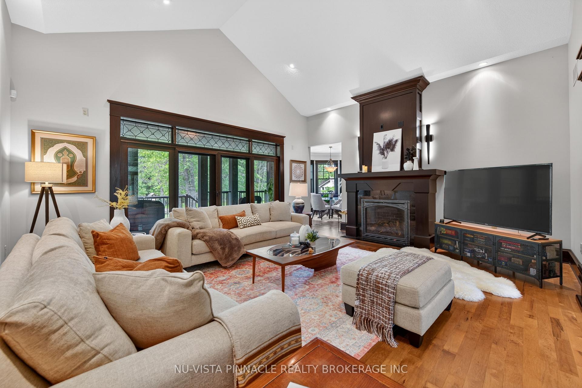 Photo 11 of 9082 Ferne Drive, Strathroy-Caradoc, Mount Brydges — HOMEH