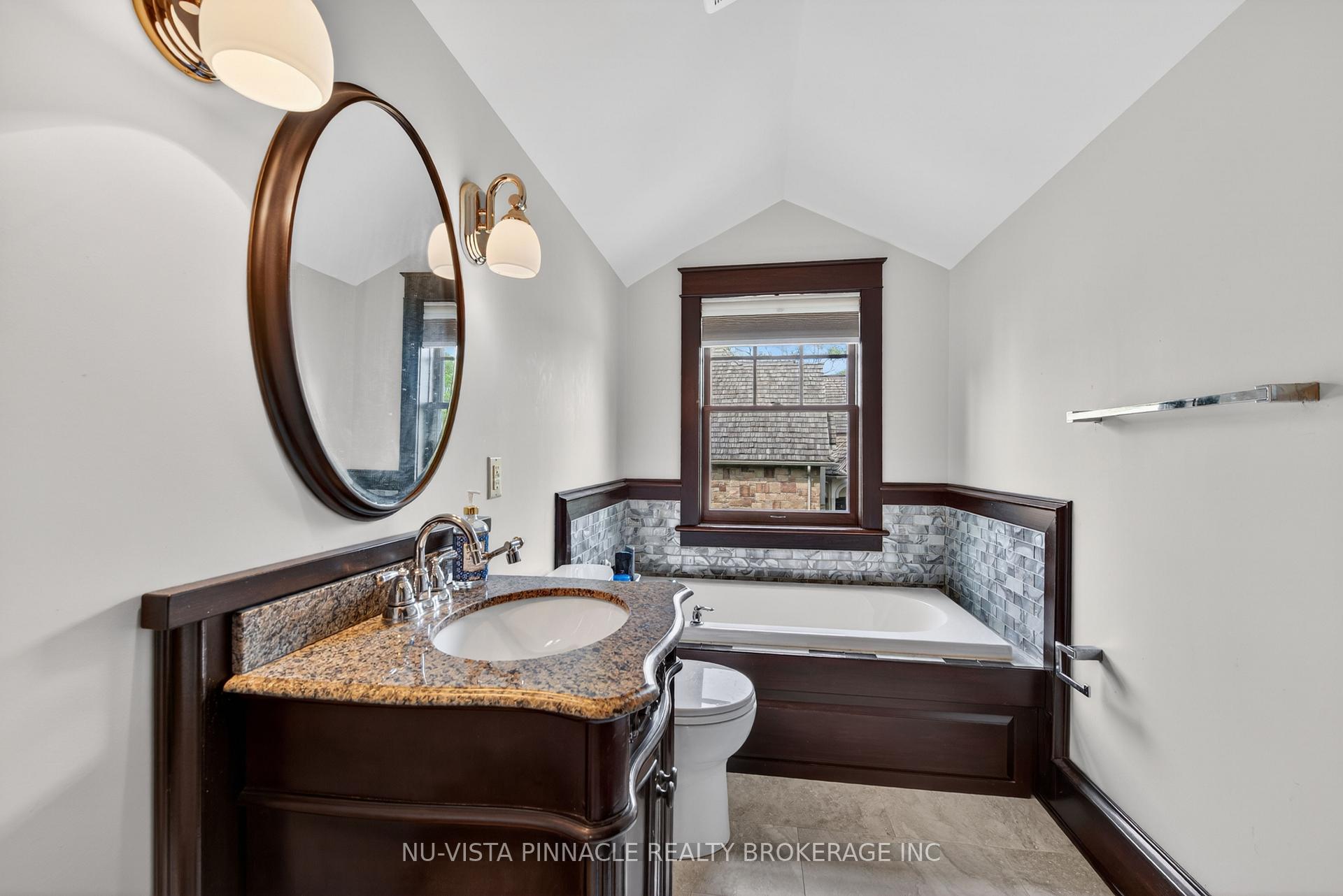 Photo 37 of 9082 Ferne Drive, Strathroy-Caradoc, Mount Brydges — HOMEH