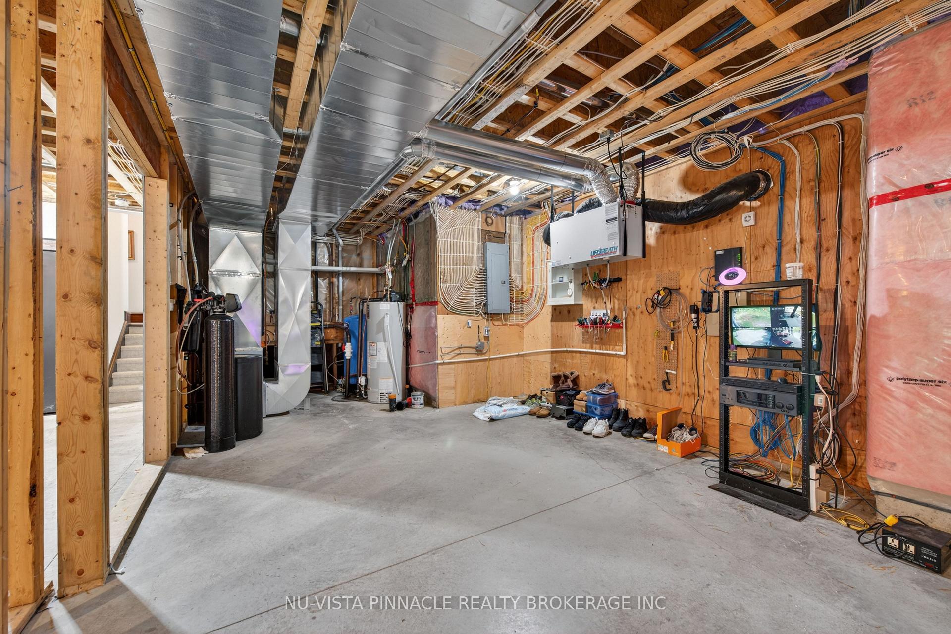 Photo 48 of 9082 Ferne Drive, Strathroy-Caradoc, Mount Brydges — HOMEH