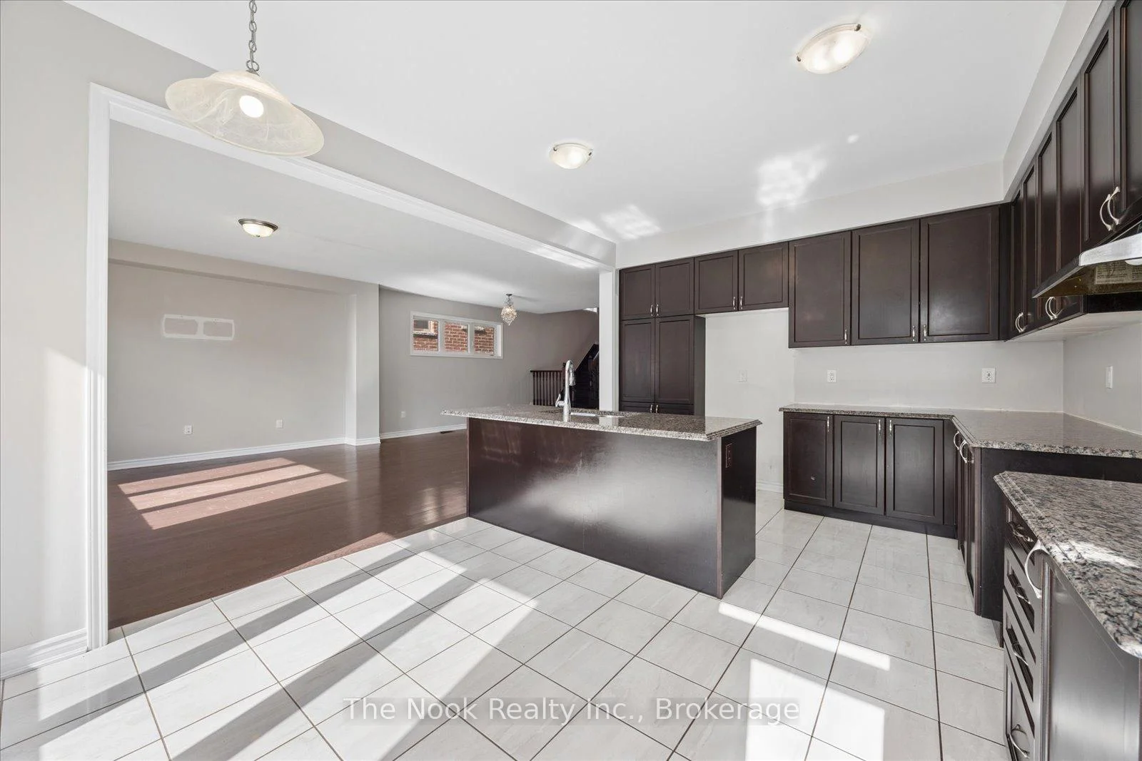 Photo 8 of 60 Westfield Drive, Whitby, Rural Whitby — HOMEH