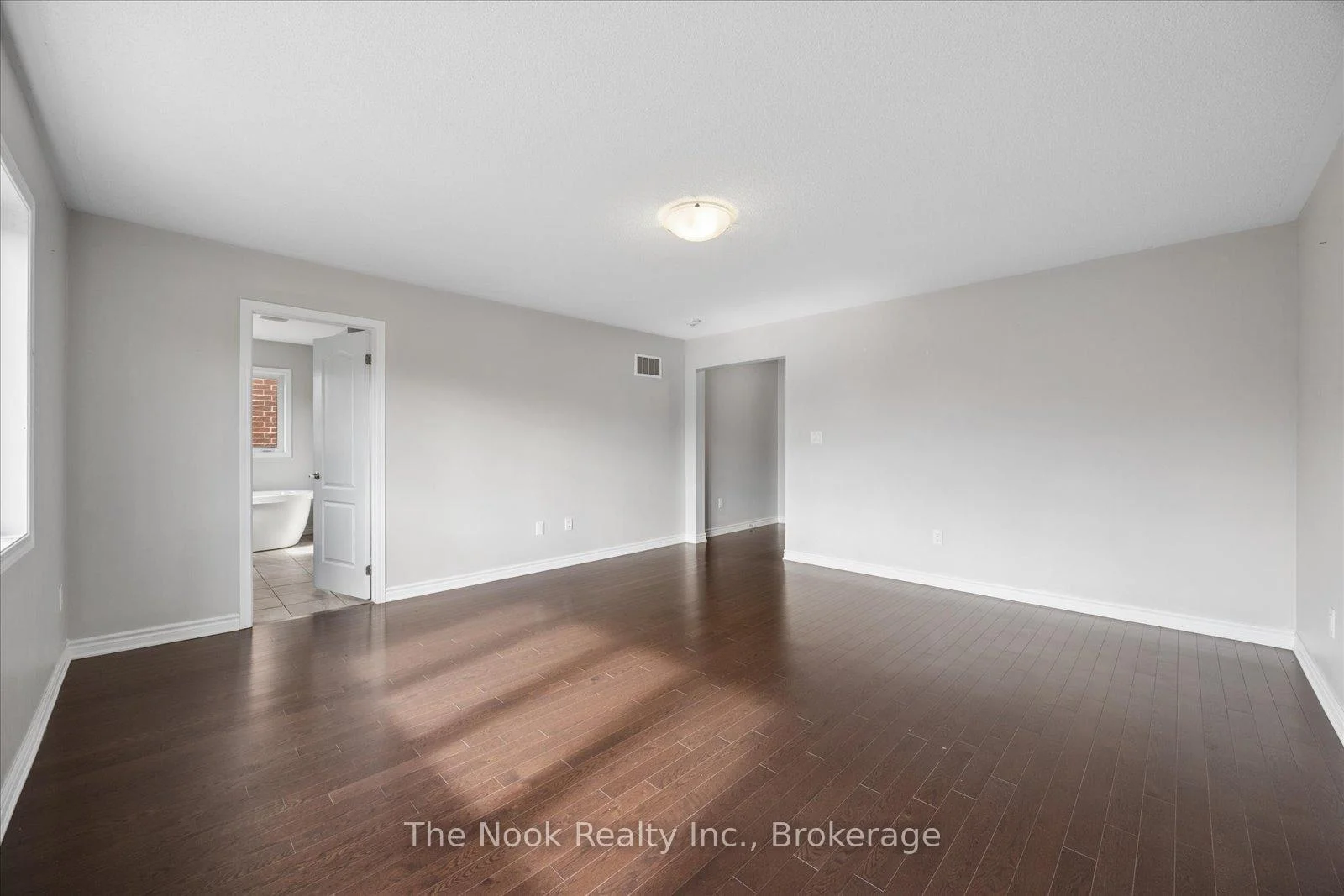 Photo 12 of 60 Westfield Drive, Whitby, Rural Whitby — HOMEH