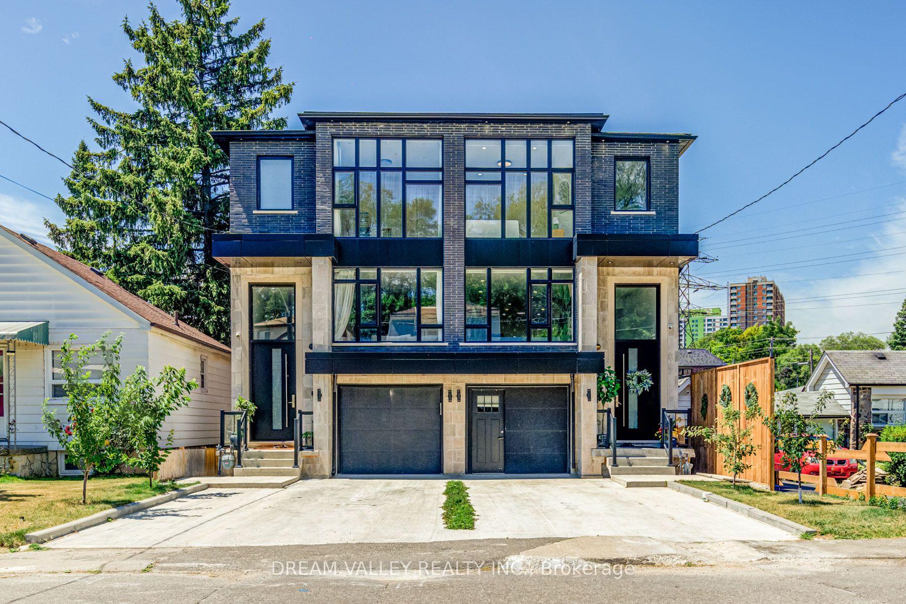 Photo 1 of 160 Byng Avenue, Scarborough, Oakridge — HOMEH