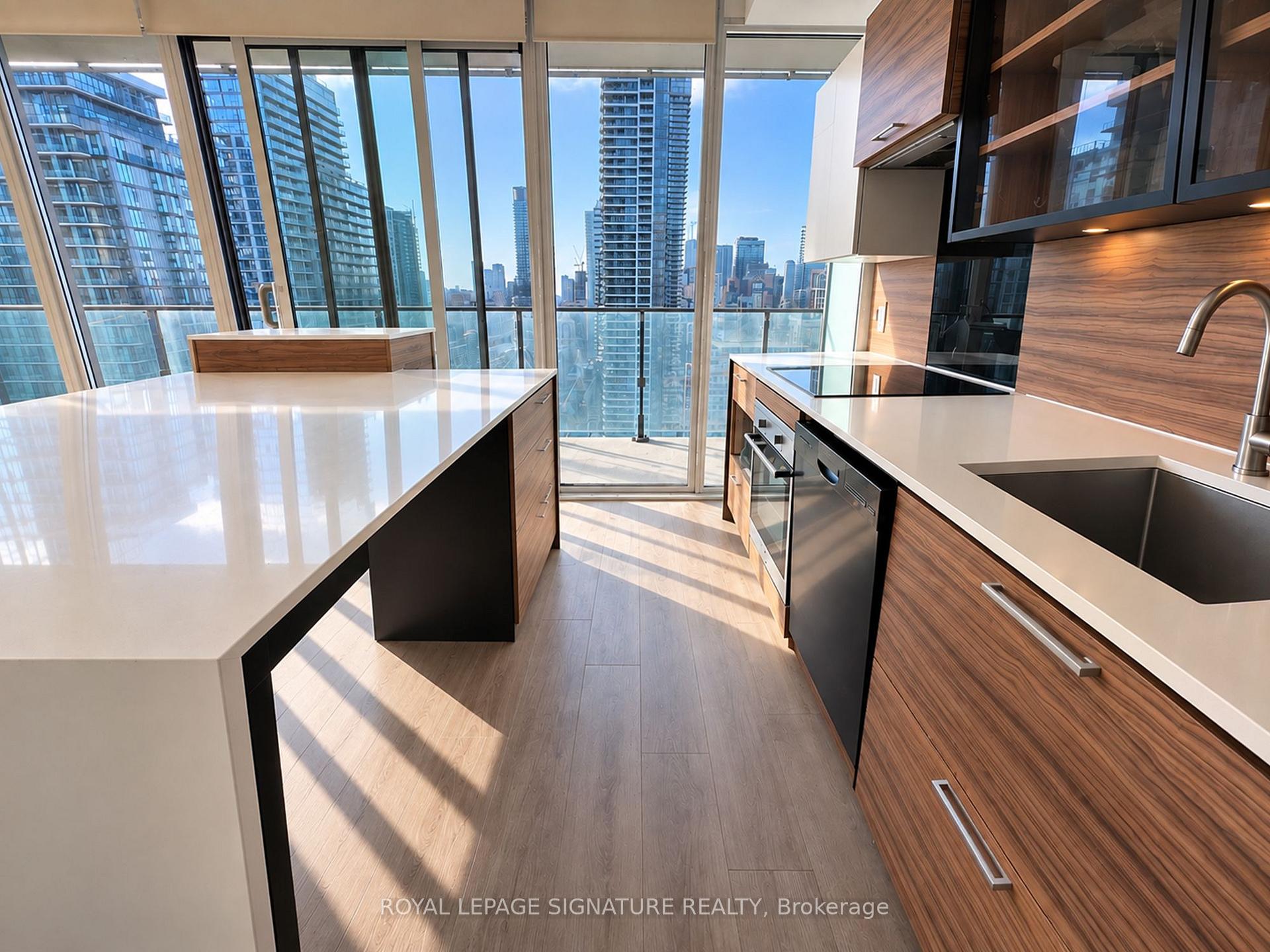 Photo 3 of Unit 2502, 75 St Nicholas Street, Toronto, Bay Street Corridor — HOMEH