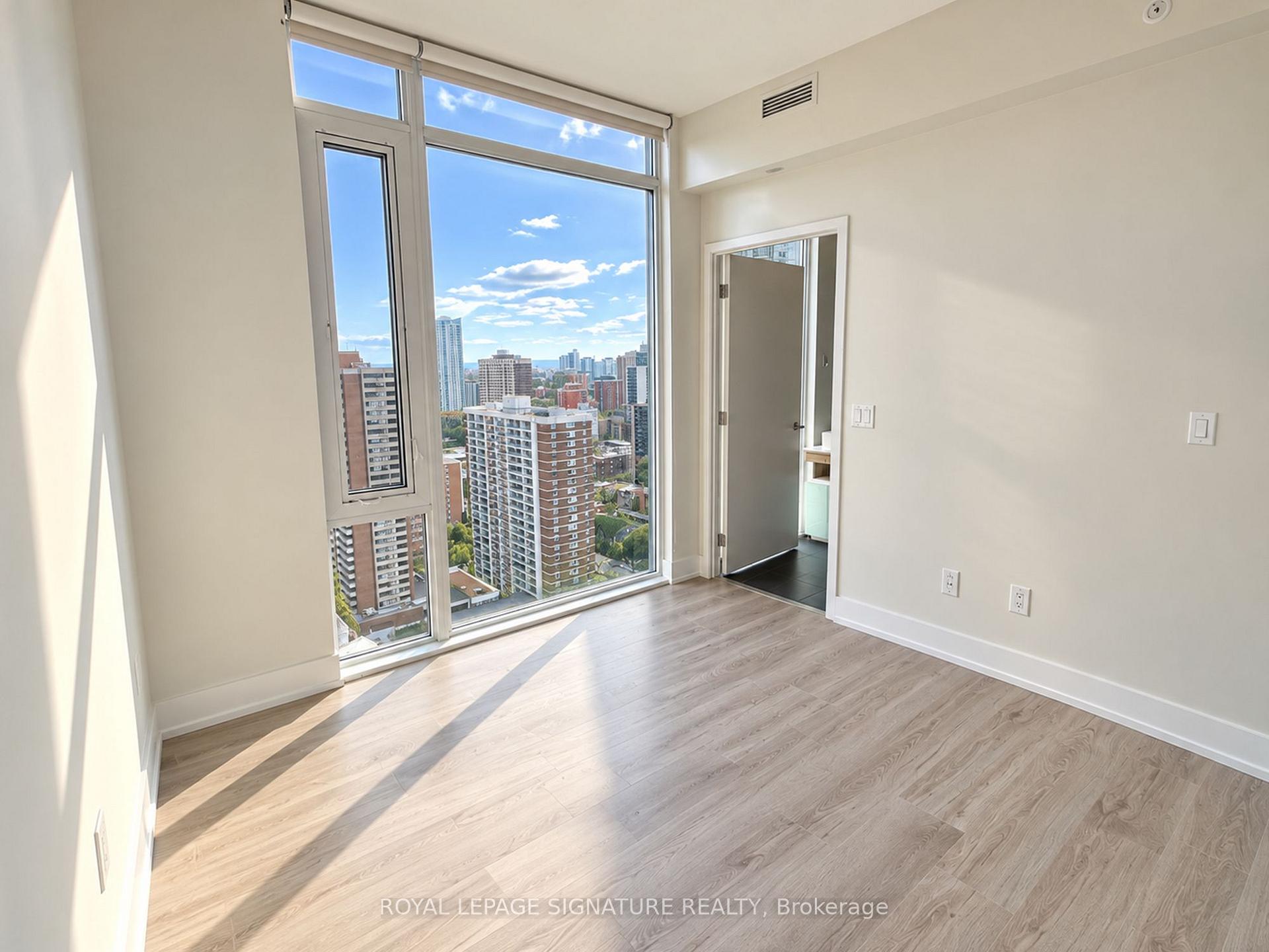 Photo 6 of Unit 2502, 75 St Nicholas Street, Toronto, Bay Street Corridor — HOMEH