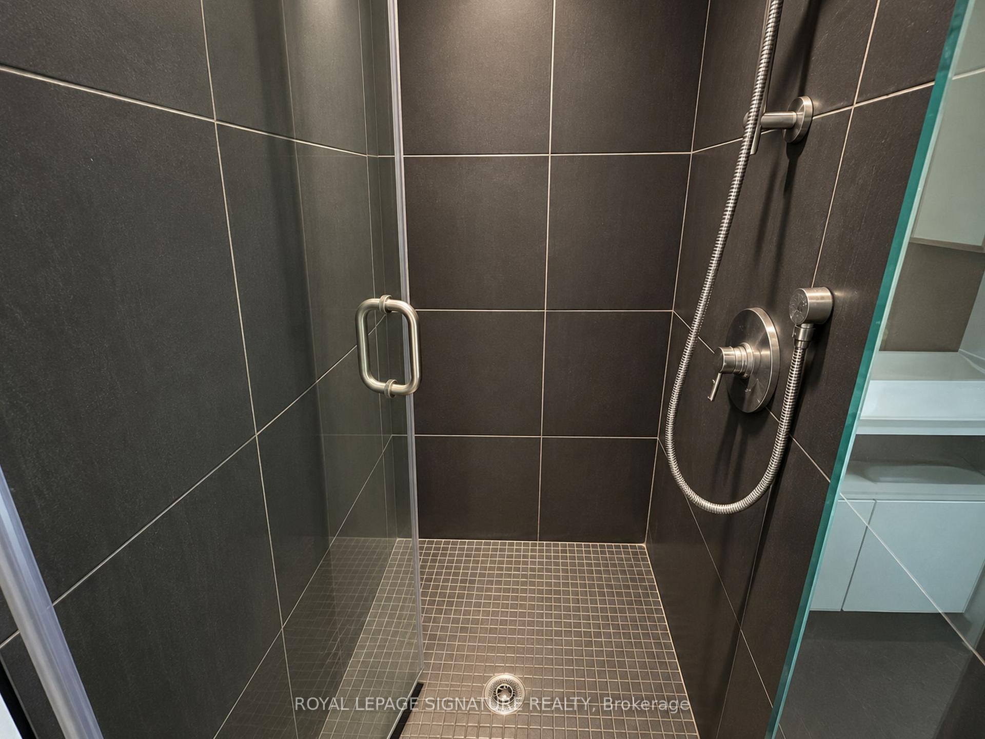 Photo 10 of Unit 2502, 75 St Nicholas Street, Toronto, Bay Street Corridor — HOMEH