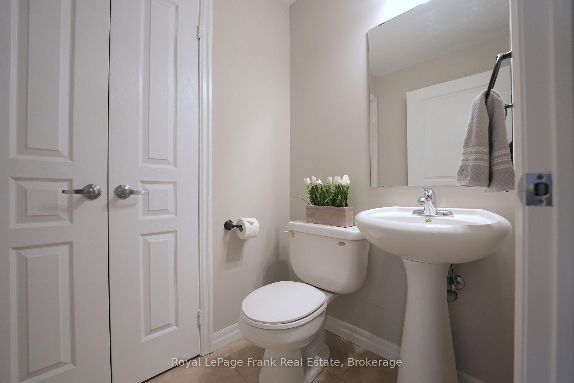 Photo 10 of Unit 3410, 225 Webb Drive, Mississauga, City Centre — HOMEH
