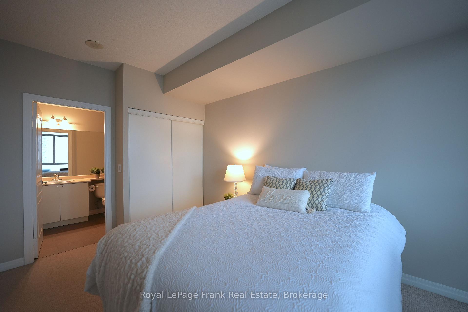 Photo 13 of Unit 3410, 225 Webb Drive, Mississauga, City Centre — HOMEH