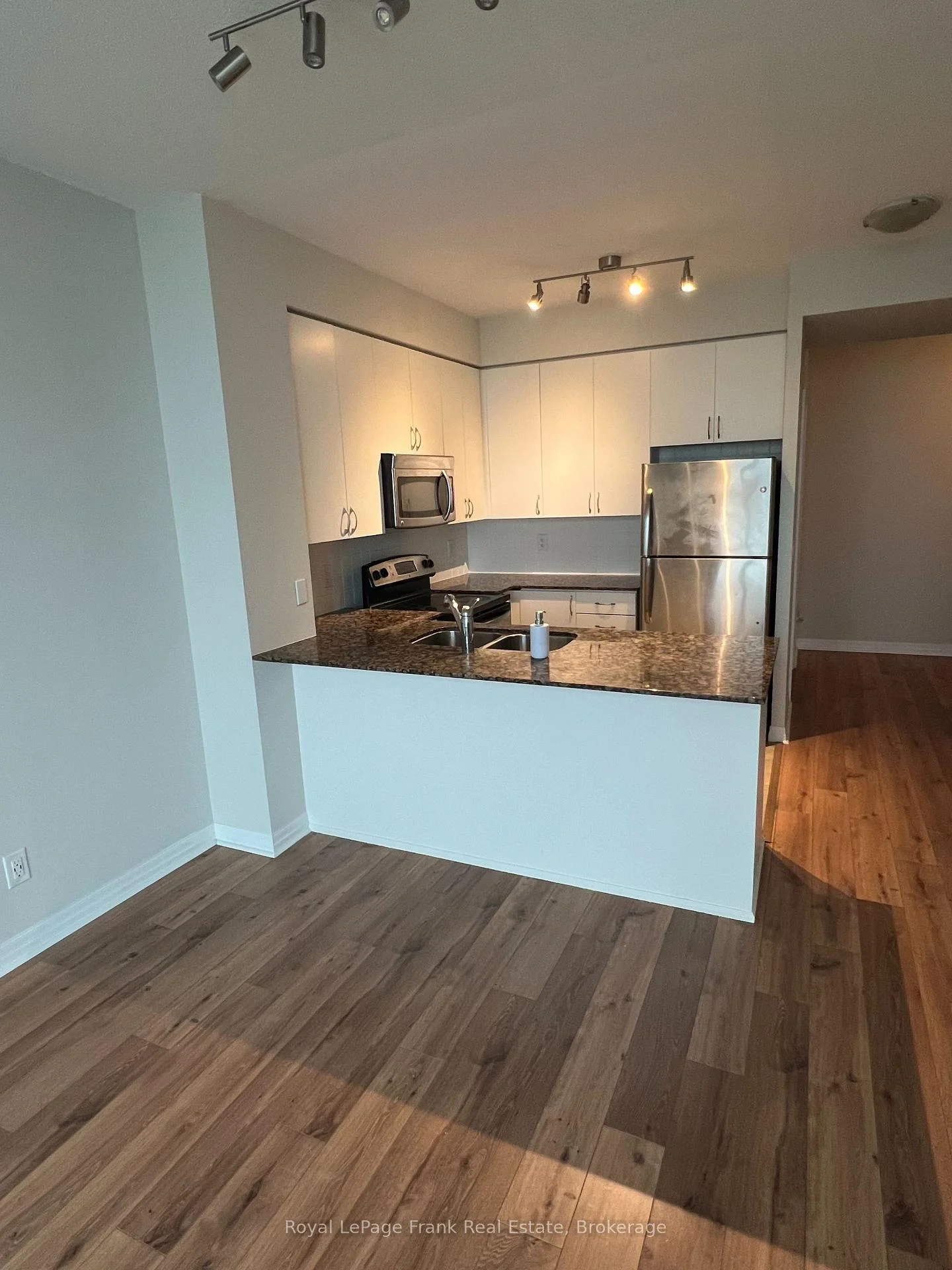 Photo 11 of Unit 3410, 225 Webb Drive, Mississauga, City Centre — HOMEH