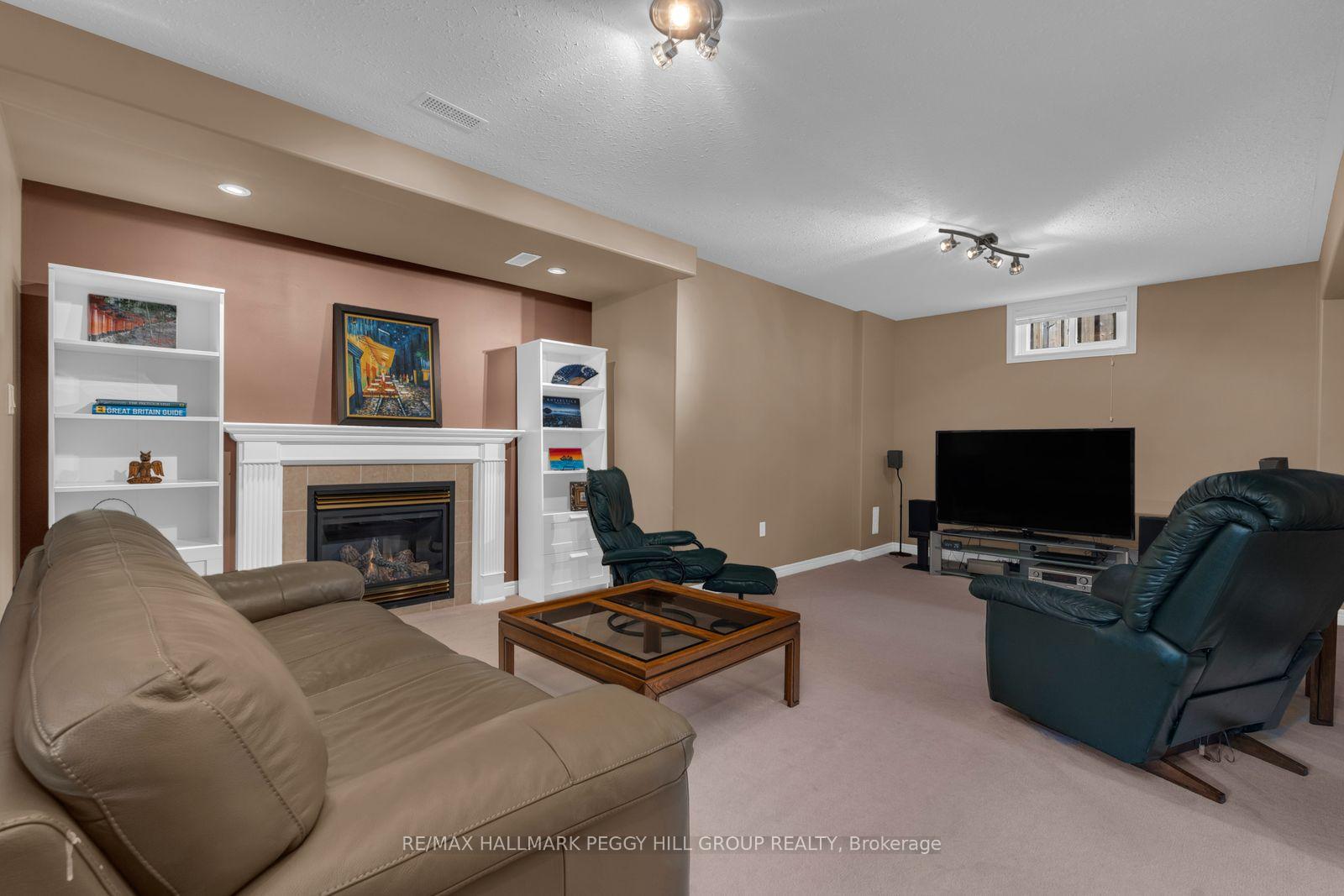 Photo 13 of 99 Cumming Drive, Barrie, Ardagh — HOMEH