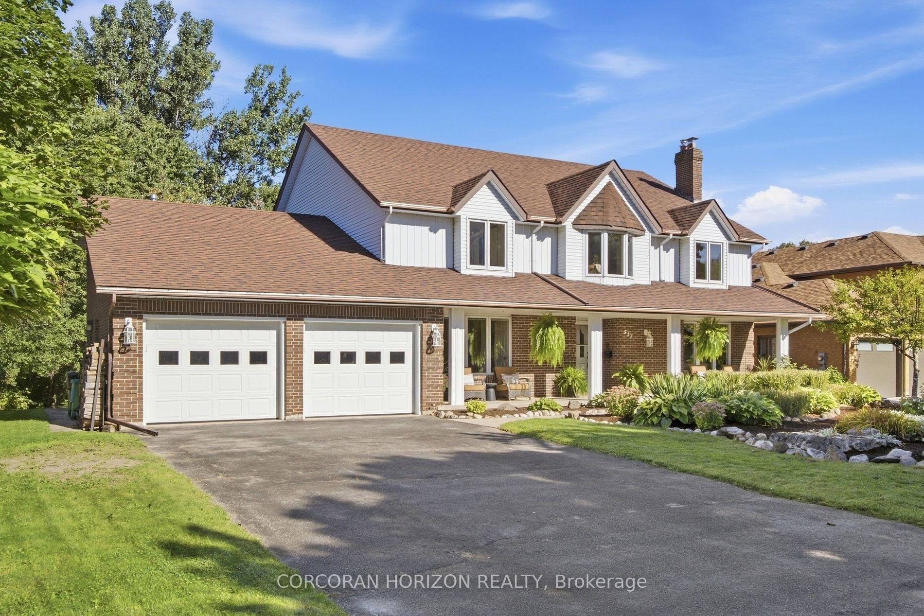 Photo 6 of 527 Anndale Court, Waterloo, Colonial Acres — HOMEH