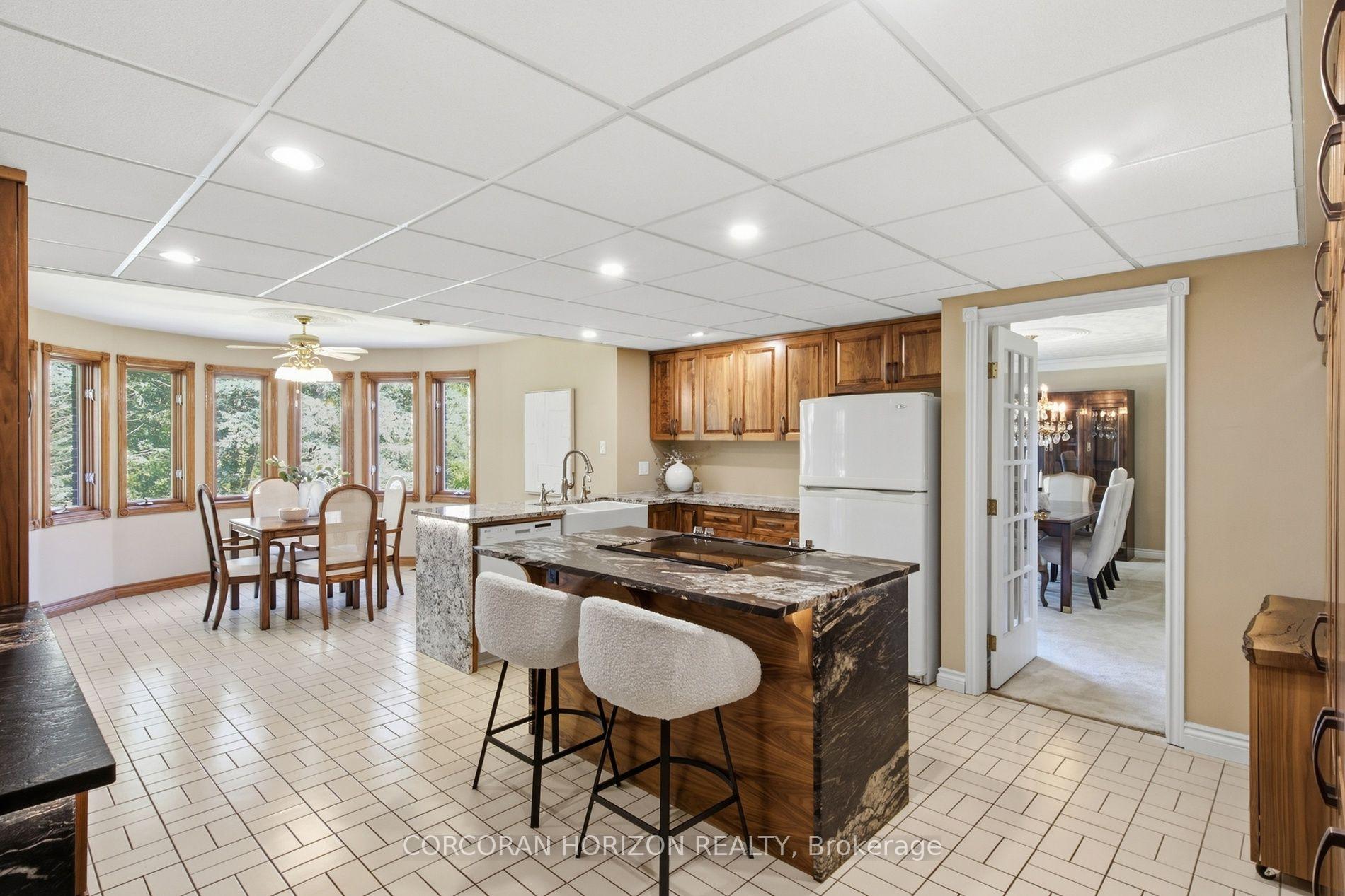 Photo 27 of 527 Anndale Court, Waterloo, Colonial Acres — HOMEH