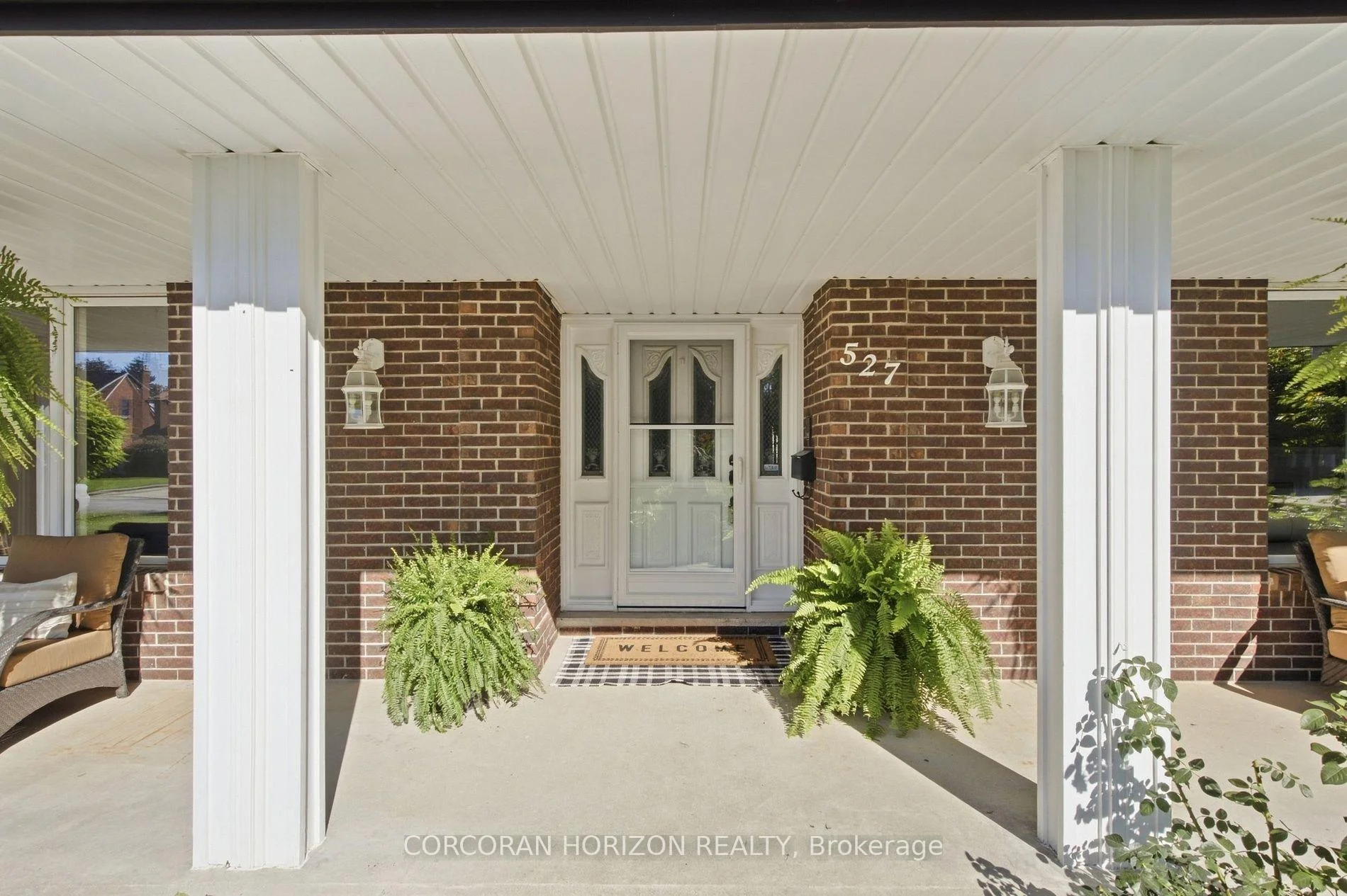 Photo 14 of 527 Anndale Court, Waterloo, Colonial Acres — HOMEH