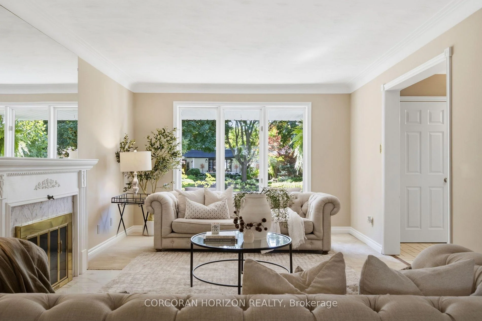 Photo 24 of 527 Anndale Court, Waterloo, Colonial Acres — HOMEH
