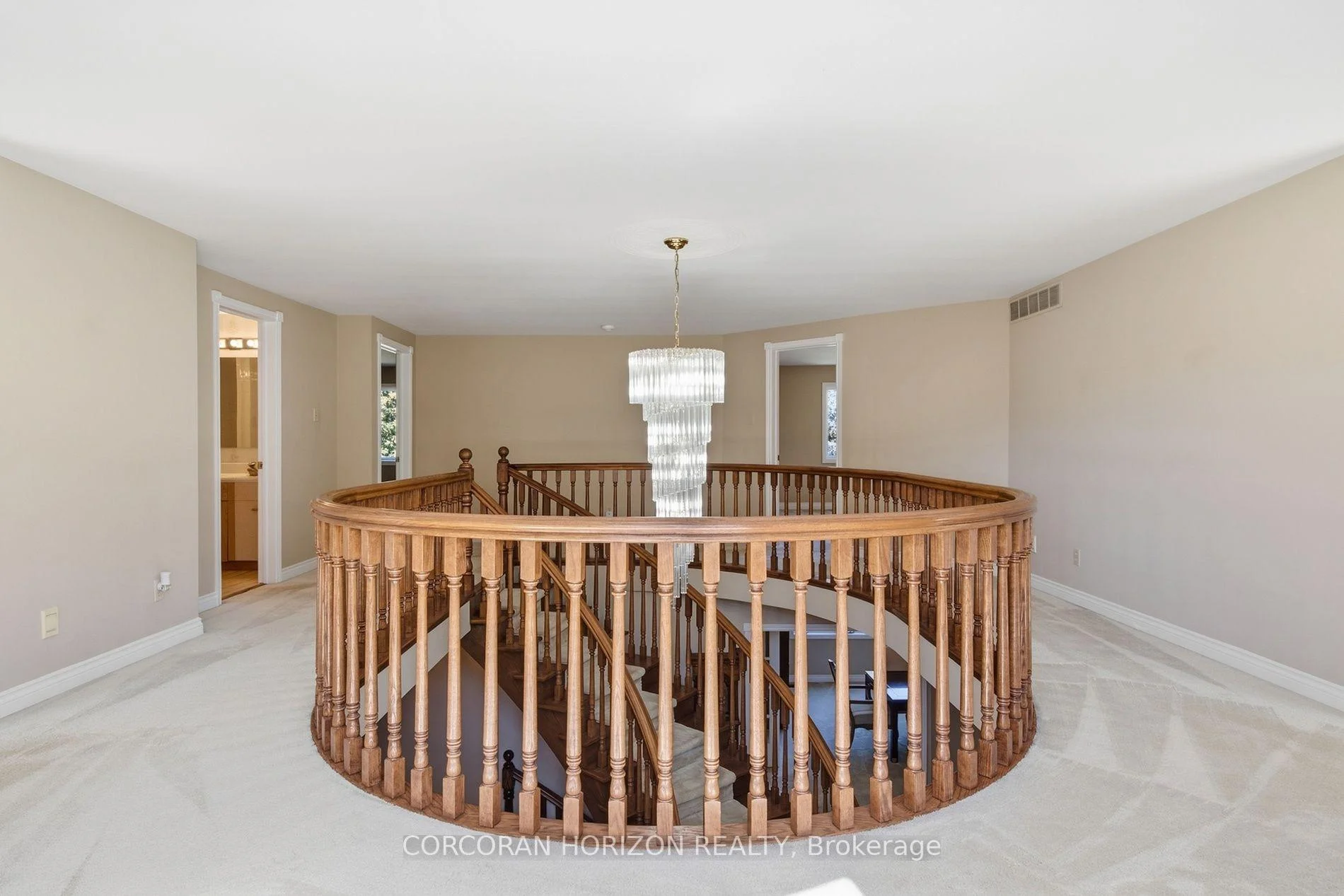 Photo 39 of 527 Anndale Court, Waterloo, Colonial Acres — HOMEH