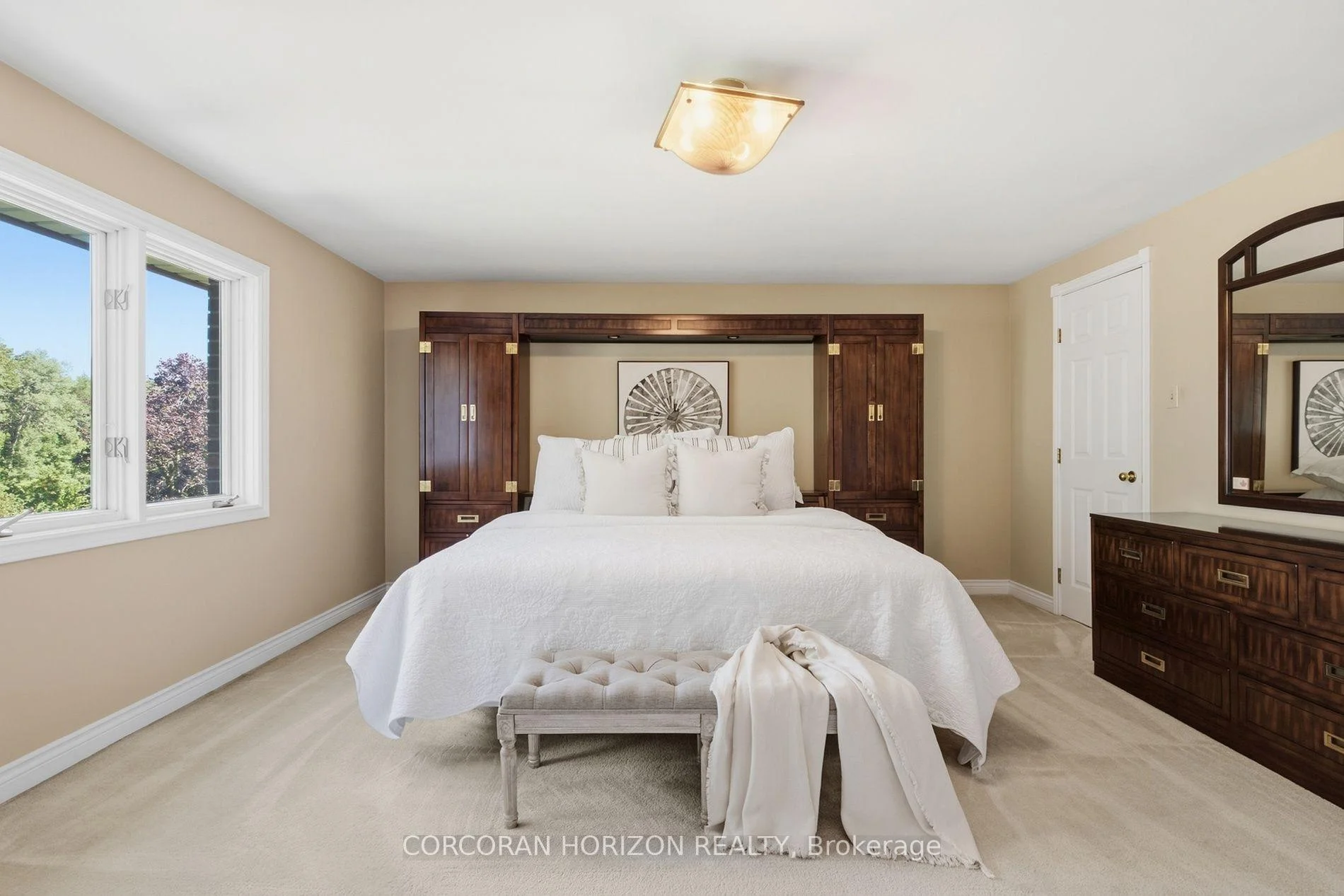 Photo 50 of 527 Anndale Court, Waterloo, Colonial Acres — HOMEH