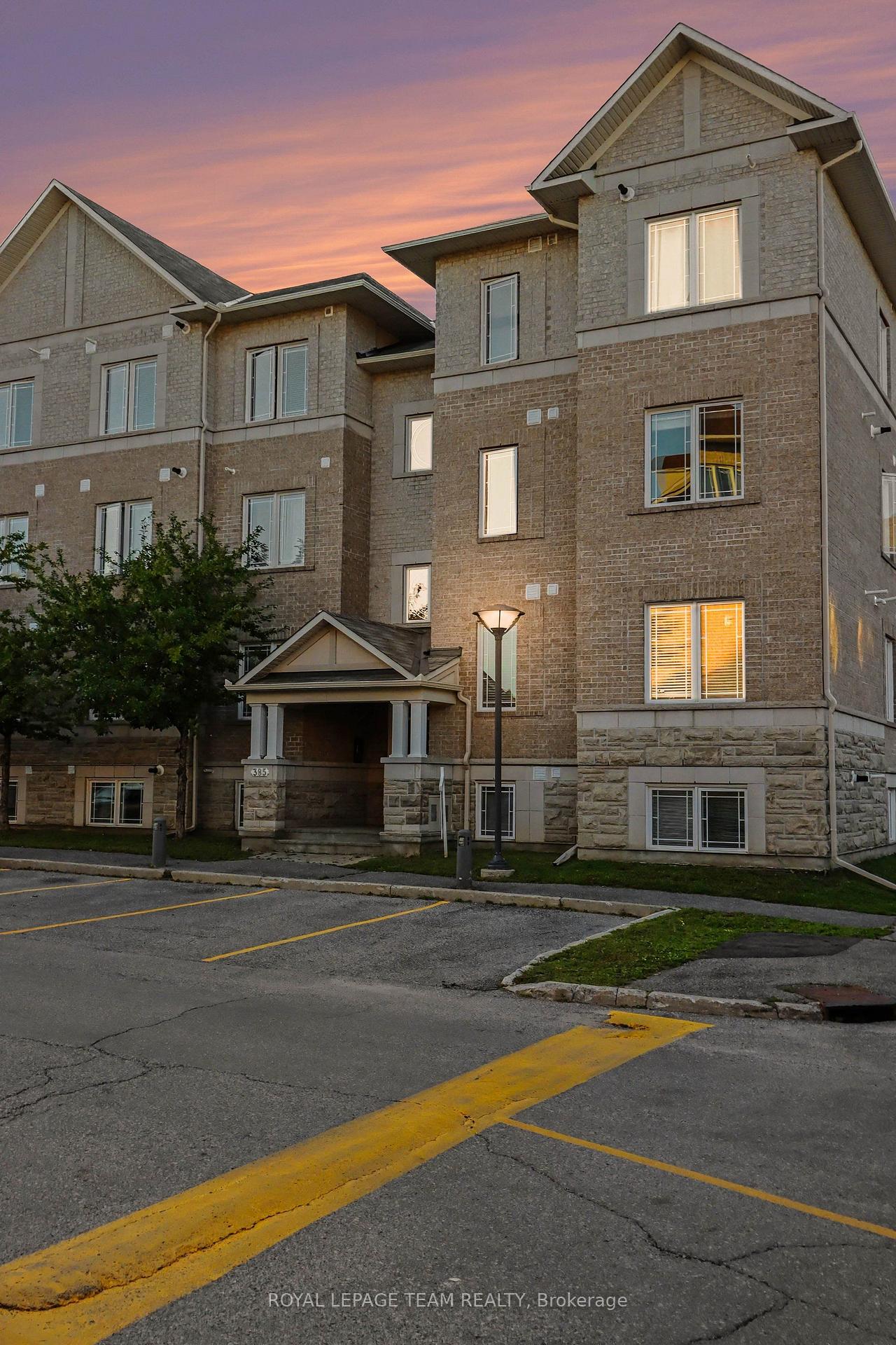 Photo of Unit UNIT 7, 385 Paseo Private