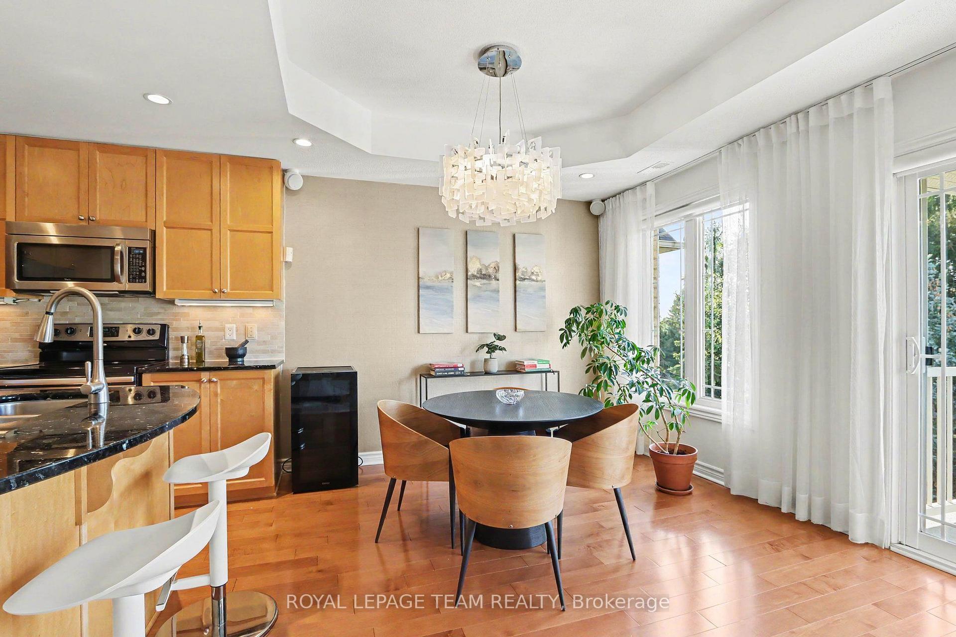 Photo 7 of Unit UNIT 7, 385 Paseo Private, Ottawa, Centrepointe — HOMEH