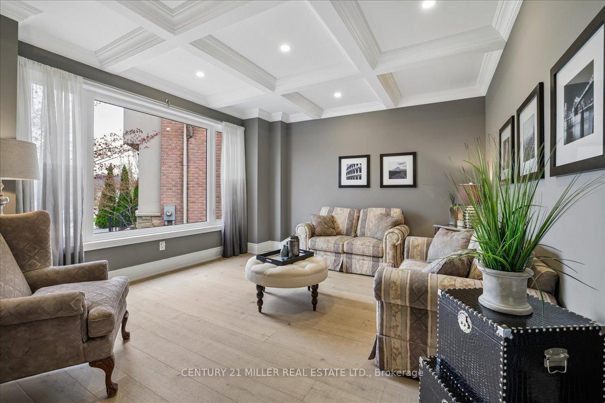 Photo 4 of 3348 Skipton Lane, Oakville, Bronte Creek — HOMEH