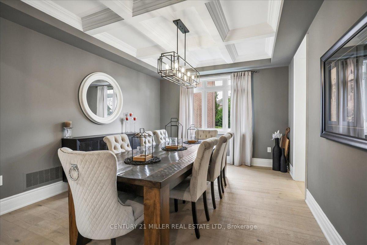 Photo 5 of 3348 Skipton Lane, Oakville, Bronte Creek — HOMEH